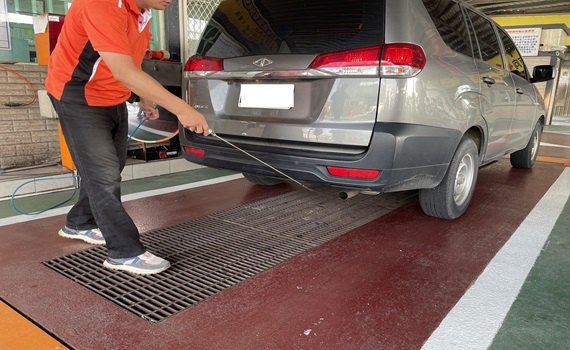 竹市環保局提醒汽油車主定期定檢 　車齡滿8年須2年1檢 違最高罰1萬5千元