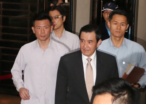 ▲ 前總統馬英九在卸任後首次以被告身分為洩密案到北院出庭。(圖／Yahoo！)